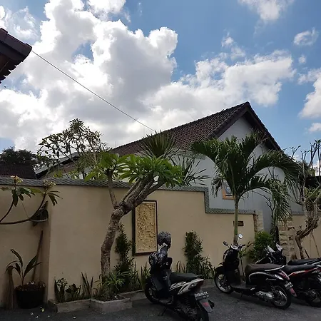 Nyoman Guesthouse Canggu
